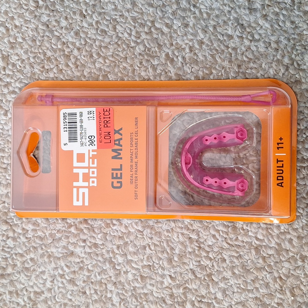 NWT Shock Doctor Gel Max Mouth Guard Pink